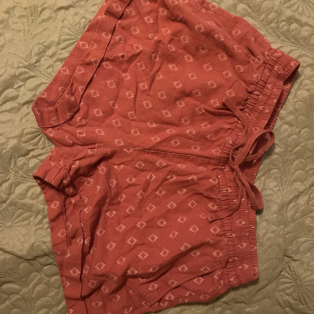 Summery drawstring shorts